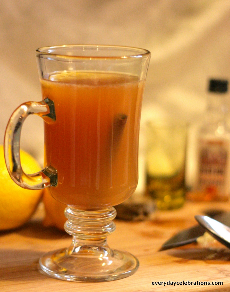 Apple Cider Hot Toddy