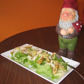 Stash-e-Gnome Salad